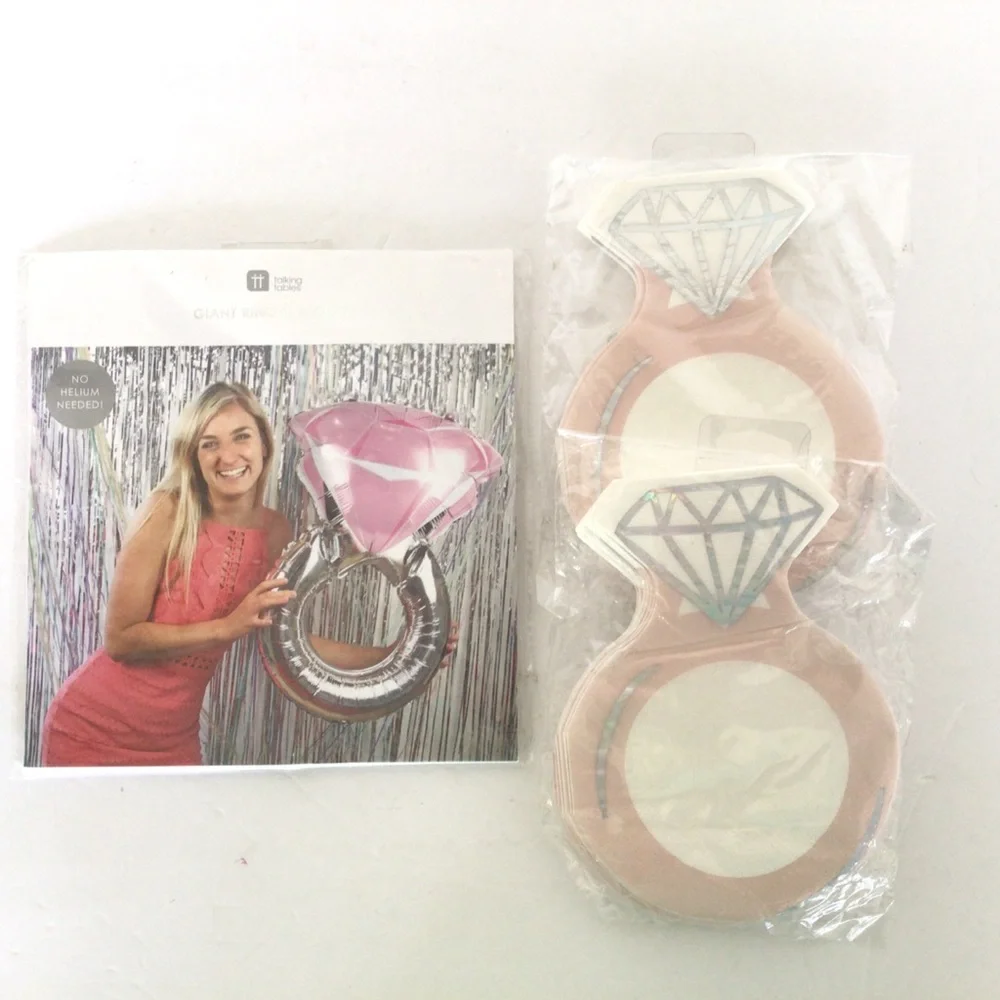 PIER ONE BRIDAL SHOWER WEDDING RING DECORATIONS NWT